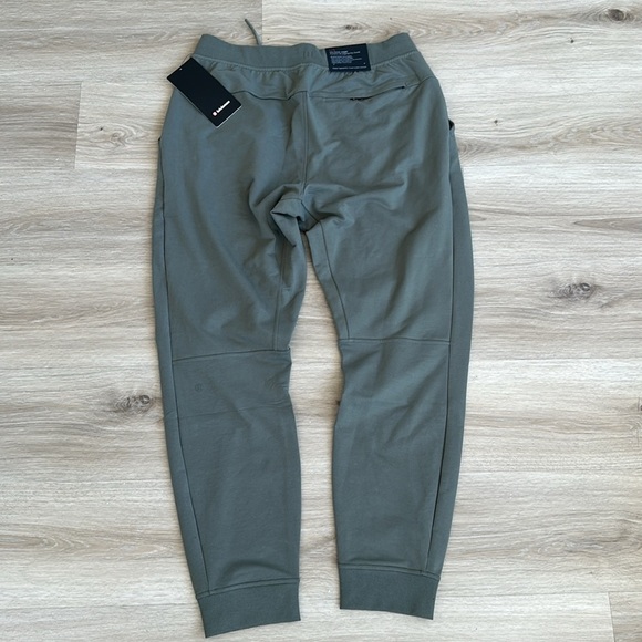 Lululemon City Sweat Jogger - Picture 11 of 11